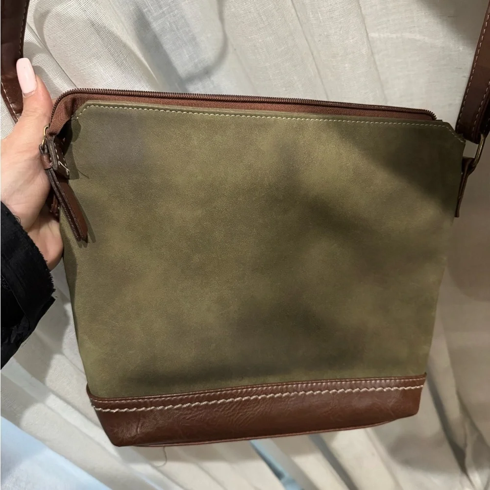 boc stylish olive